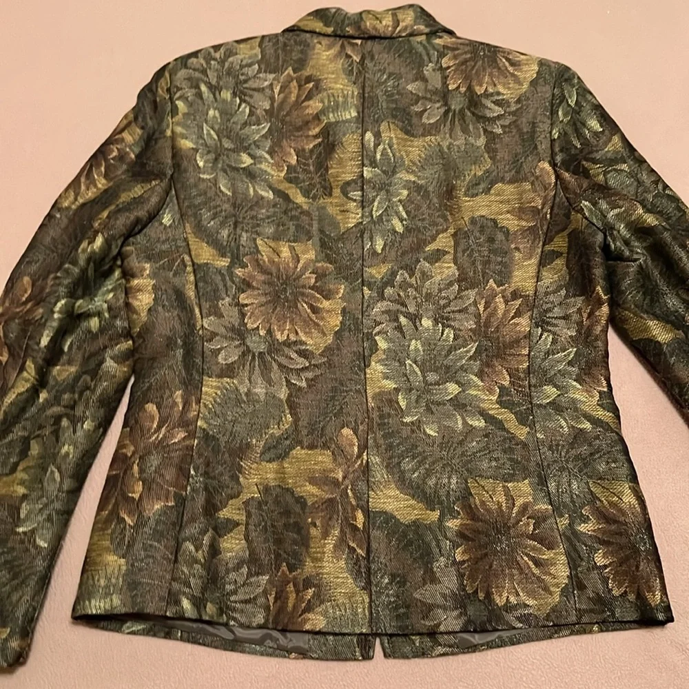 Dana Buchman Jacket-Made in Italy - Picture 12 of 12